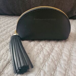 Portland Leather Taco Tassel Pouch Black